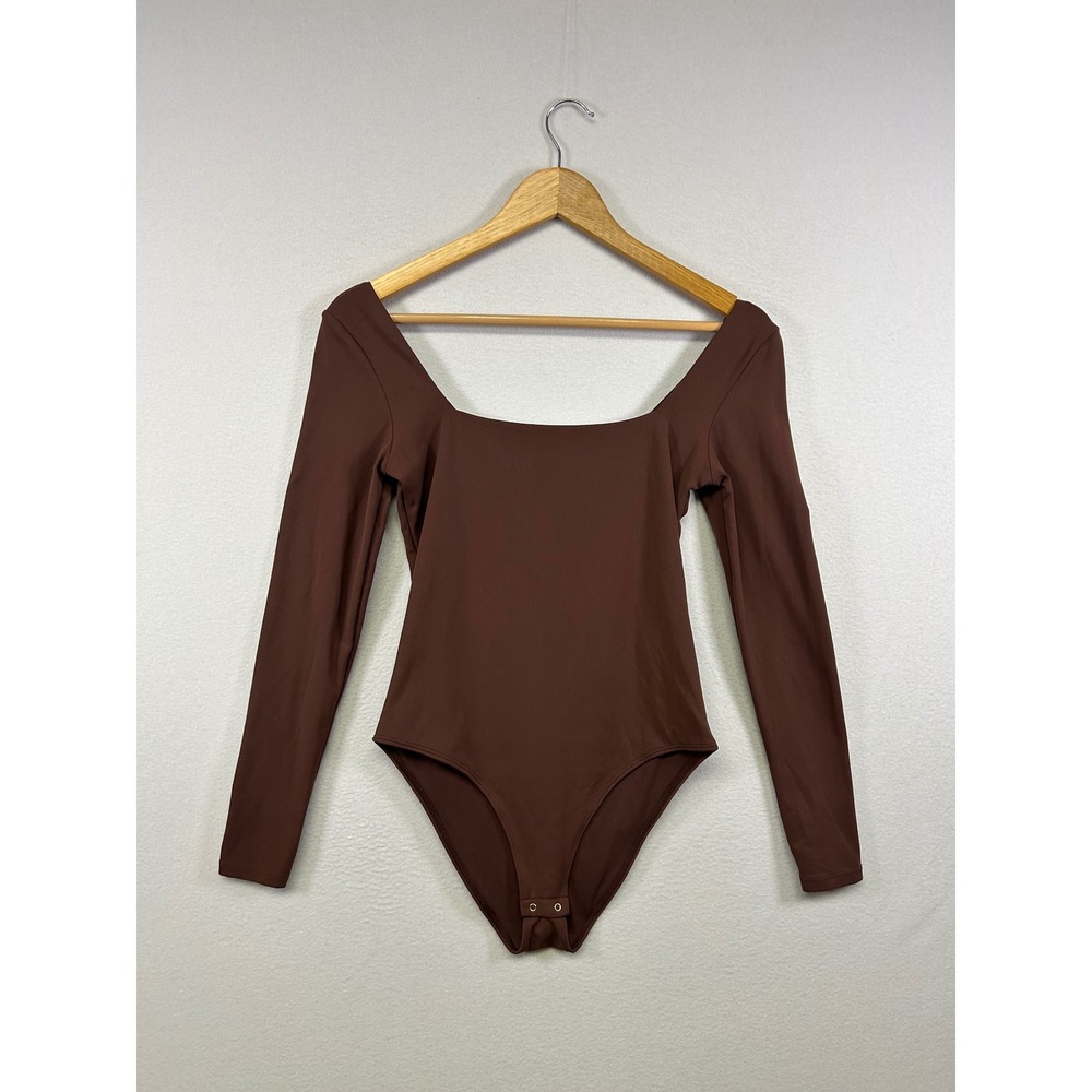 Minimalist Inlyric Womens Small Brown Square Neck Long Sleeve Bodysuit SM2395